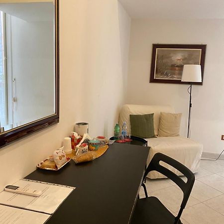Bed & Breakfast Plebiscito Home Napoli Eksteriør billede