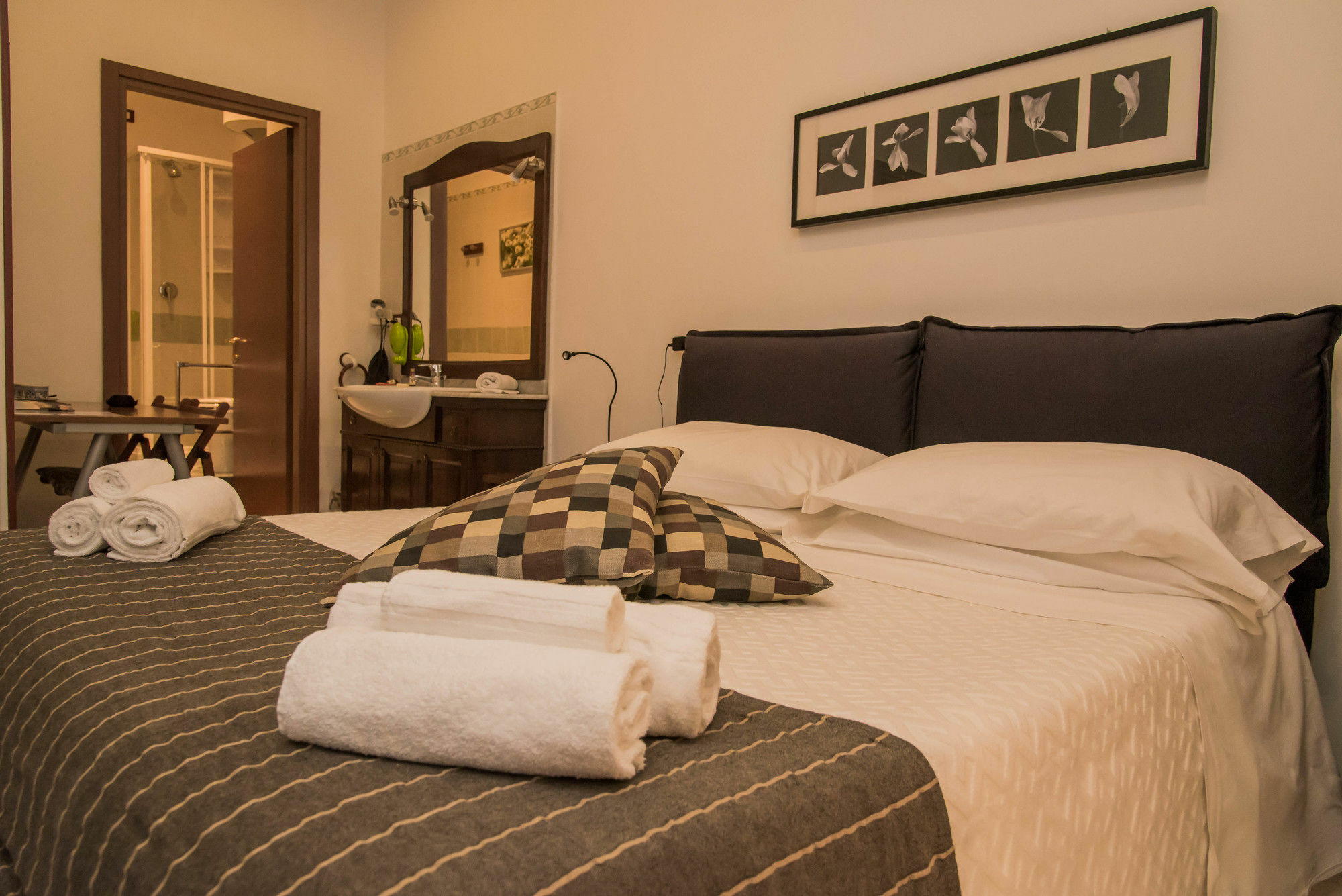 Bed & Breakfast Plebiscito Home Napoli Eksteriør billede